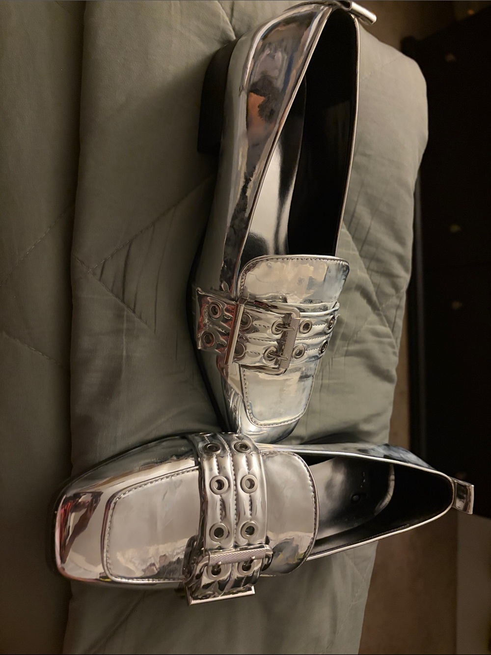Metallic Silver Flats - Picture 2 of 4